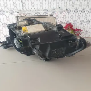 Faro Derecho BMW E60 Xenon Direccional