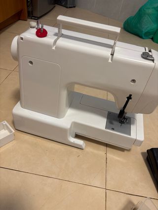 Máquina de coser SIGMA 560