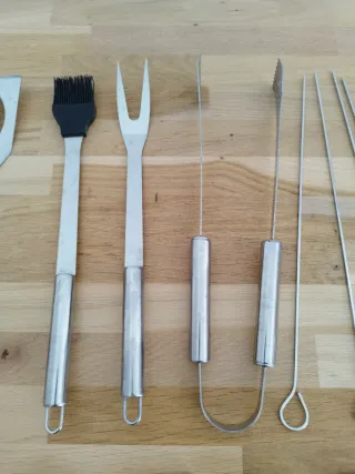 Juego, set, kit Pinzas Barbacoa Metal y Plástico