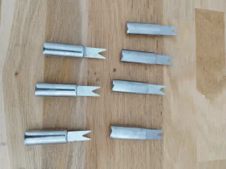 Juego, set, kit Pinzas Barbacoa Metal y Plástico