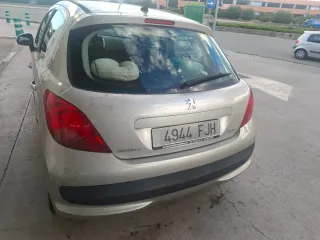 Peugeot 207 2006