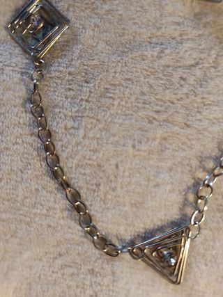 Collar, pendientes y anillo