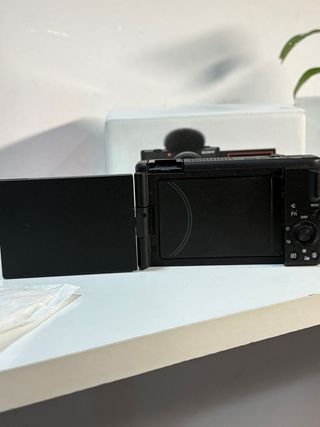 Sony ZV-1F Cámara Compacta Negra