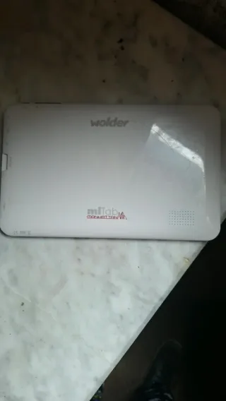 Tablet Wolder miTab Negra