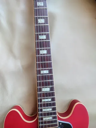 Guitarra Gibson ES339 ,satín cherry, 2015