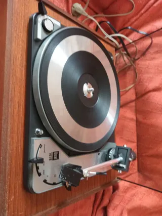 Tocadiscos Dual 1019