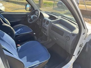 Peugeot Partner 2011