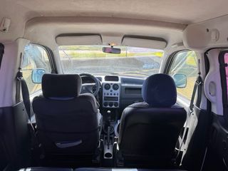 Peugeot Partner 2011