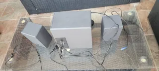 Altavoces Logitech Negros