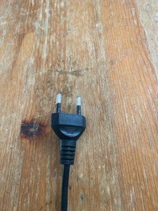 Cargador Patinete Eléctrico Negro