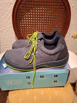 Zapatos de seguridad ROSTA grises y verdes
