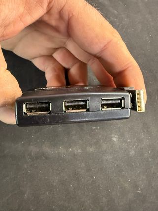 Hub USB AmazonBasics 4 Puertos