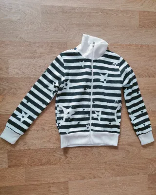 Conjunto chaqueta y pantalón niña