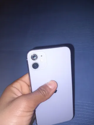 iPhone 11 128GB Morado