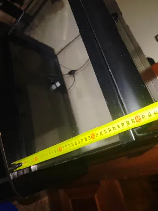 Acuario 60L con mueble y asesorios