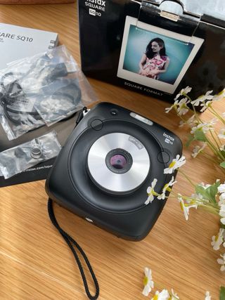 Instax Square SQ10 Cámara Híbrida Fujifilm