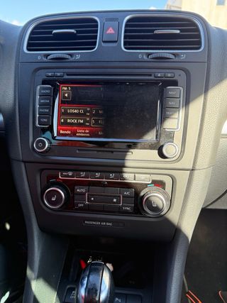 Volkswagen Golf 2012 R