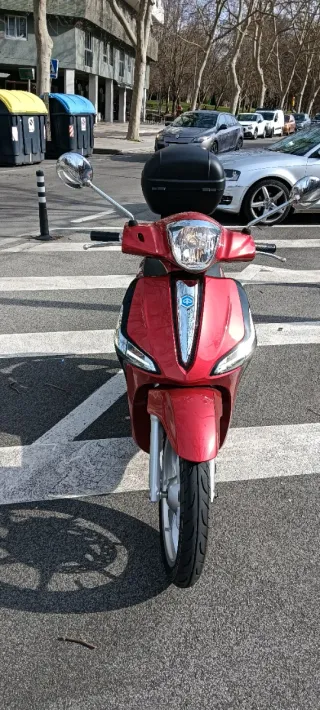 Piaggio Liberty 125 ABS Scooter
