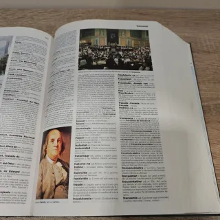 Diccionario enciclopédico ilustrado Vox