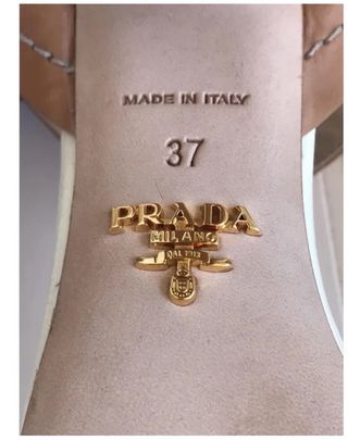 Sandalias Prada Cuña Blanco y Marrón