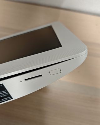 HP All-in-One 22 b009ns – i3 (6a) – HDD - 8Gb- W11