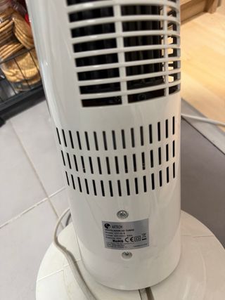 Ventilador Torre Artrom Blanco y Azul