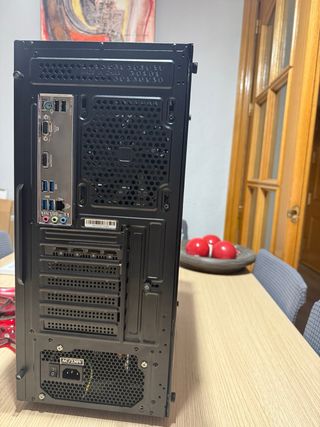 PC Gaming RGB-RX 5700 XT!!!