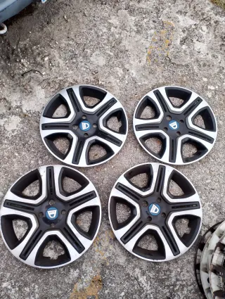 Tapacubos Dacia Sandero Originales (4uds)