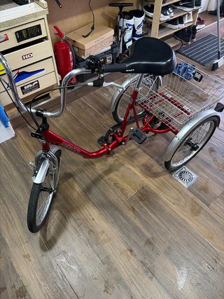 Triciclo Monty Clásico Rojo