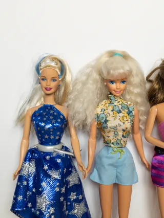 Lote 4 Muñecas Barbie