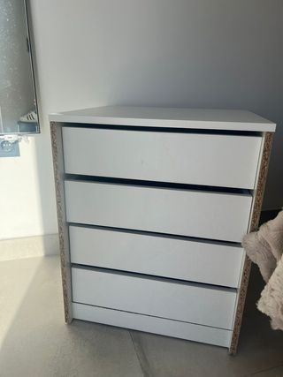 Cajonera blanca de madera