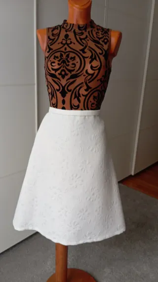 Body vintage, maillot marrón y negro.