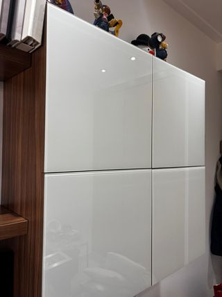 Sofá chaise longue y mueble de comedor