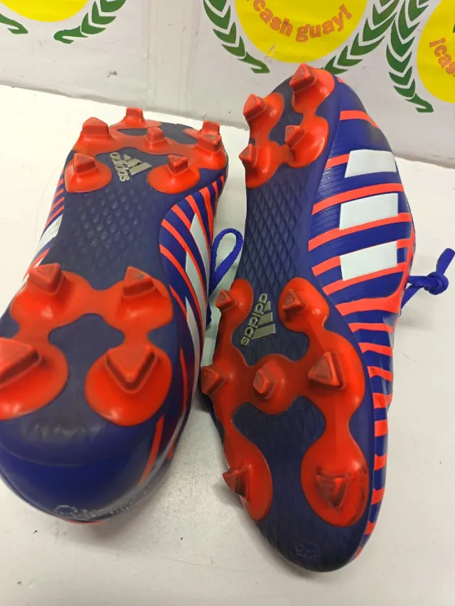 Botas futbol Adidas predator instinct