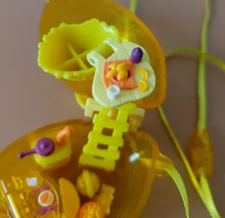 Polly Pocket Fruit Surprise Lemon (2000)