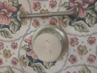 Mortero antiguo de bronce