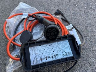 Cable Cargador EV Portátil del grupo PSA