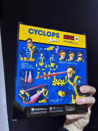 Cyclops MAFEX 099 Marvel X-Men Medicom Toy