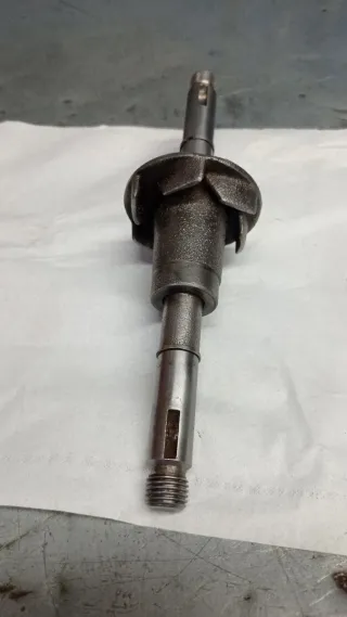 Eje Bomba Agua Seat 850/ 133