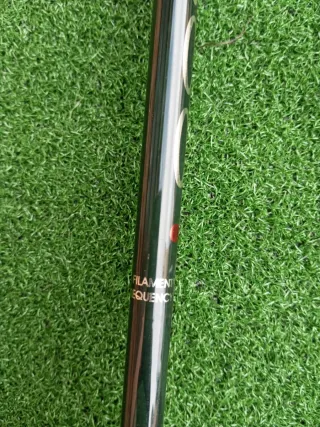 Palos de golf Pinseeker Voodoo Hierro 7 y 8