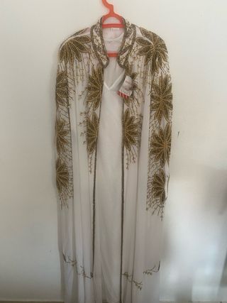 Vestido largo bordado Árabe