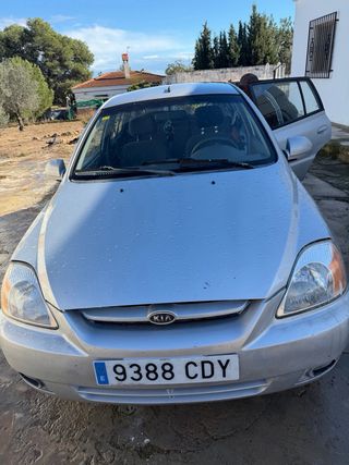 KIA Rio 2004