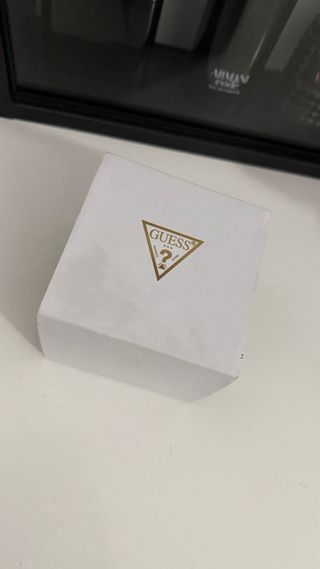 Reloj Guess Dorado y Azul Nuevo