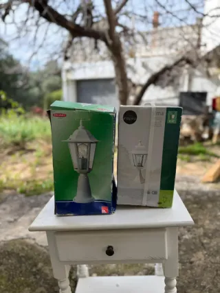 Lámparas de exterior blancas