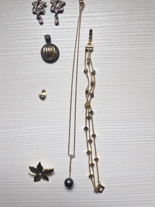 Lote Bisutería Pendientes, Collares y Colgantes