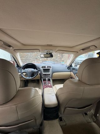 Lexus IS 2006