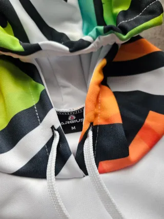 Set di abbigliamento sportivo taglia M