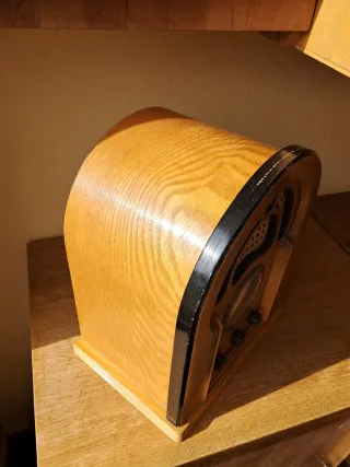 Radio Vintage Madera