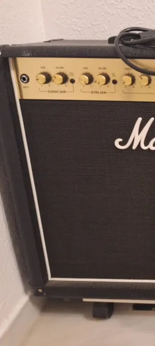 Amplificador Marshall DSL40