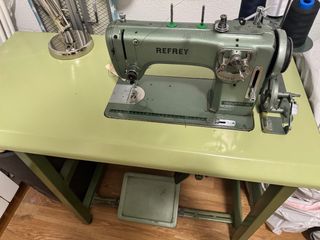 Máquina de coser industrial Refrey